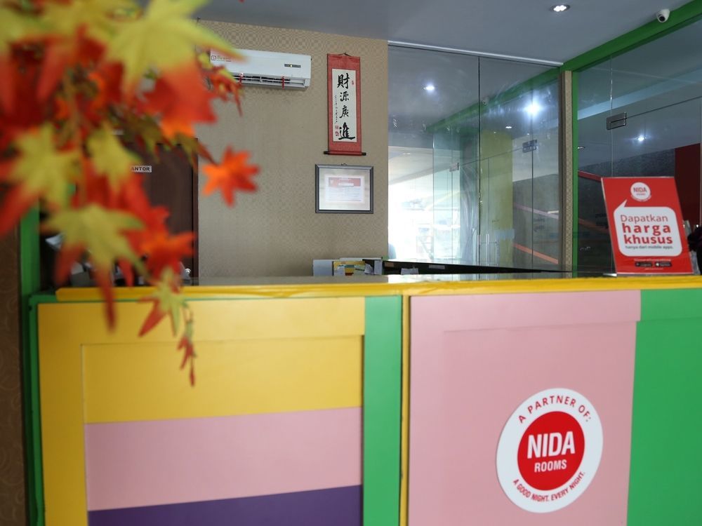 Nida Rooms Makassar Jampea 19536 Exterior photo